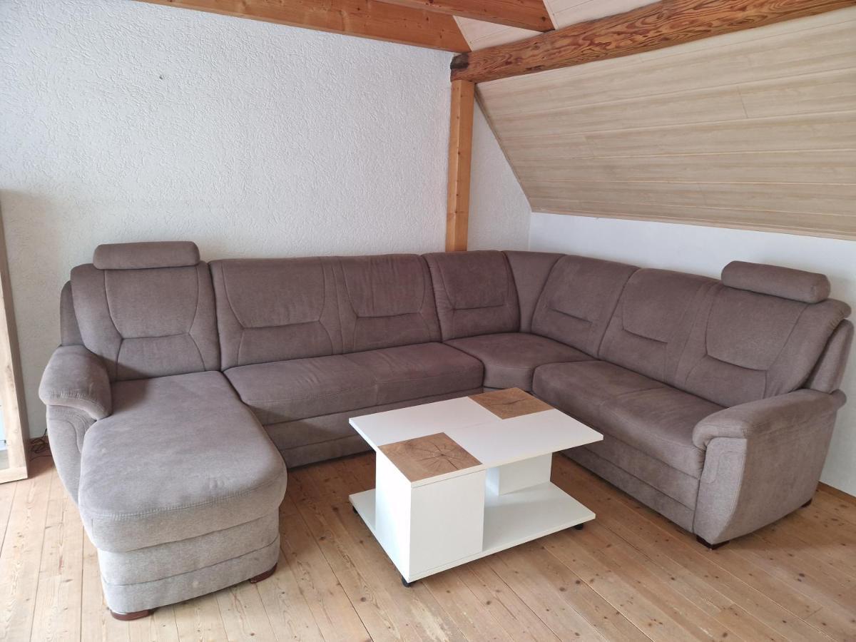 Ferienwohnung Blumenshein Bei Speyer Karlsruhe Familienfreundlich 5 Pers Zeiskam Exteriör bild